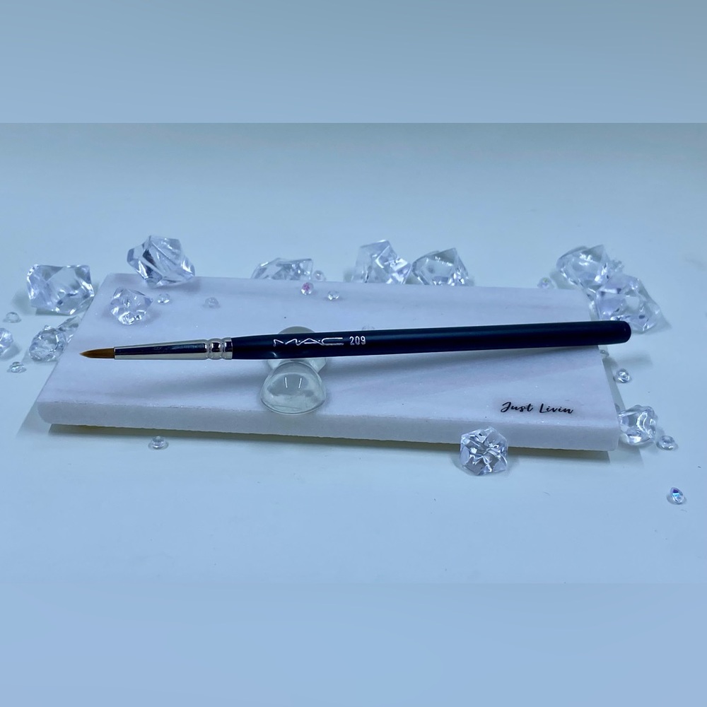RARE 209 Brush - Picture 4 of 11